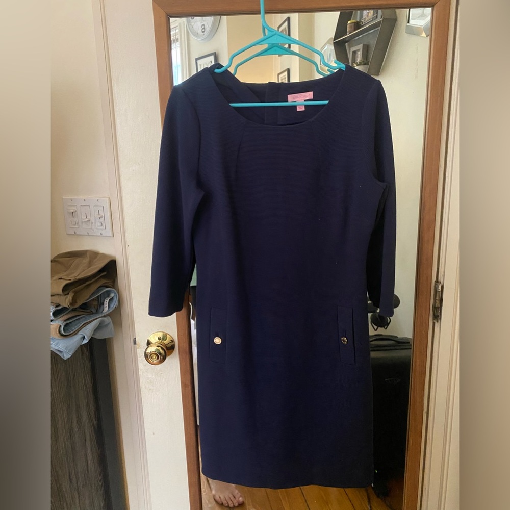 Lily Pulitzer Navy Shift Dress with Gold Branded Buttons Size Medium